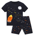 Пижама для мальчика, черная. Ракета в открытом космосе.