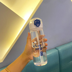 Бутылка детская пластиковая, поильник, белая с синим. Мишка и иероглифы. 400 мл.